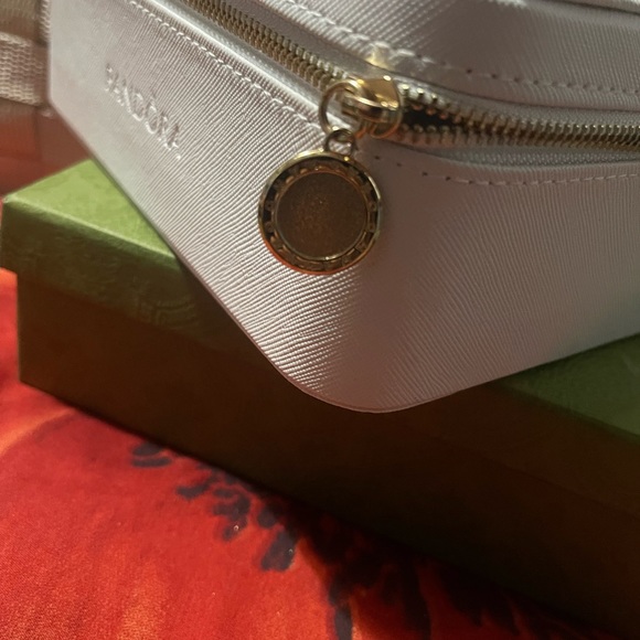 Pandora jewelry box - Picture 6 of 8